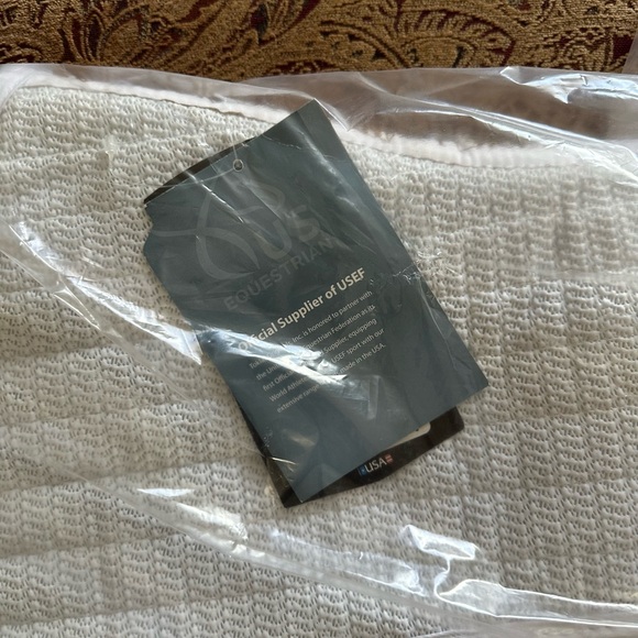 T3 TechQuilt Stay Dry Dressage Pad - White - Picture 4 of 6